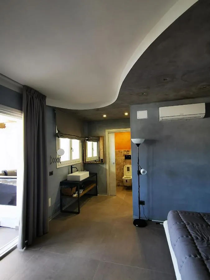 Relais Du Port Bed & Breakfast Santa Teresa Gallura Italy
