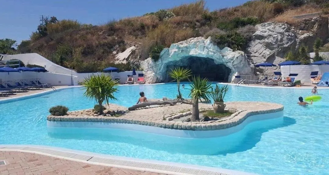 Relais Du Port Bed & Breakfast Santa Teresa Gallura Italy